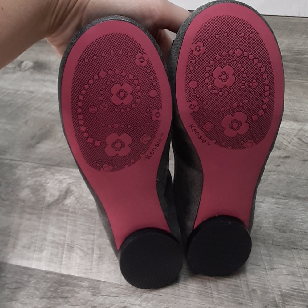 New Kensie 9M distressed leather ballet flats - Picture 4 of 8